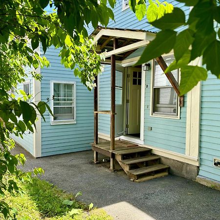 Апартаменты Traveler'S Den In Медфорд Экстерьер фото